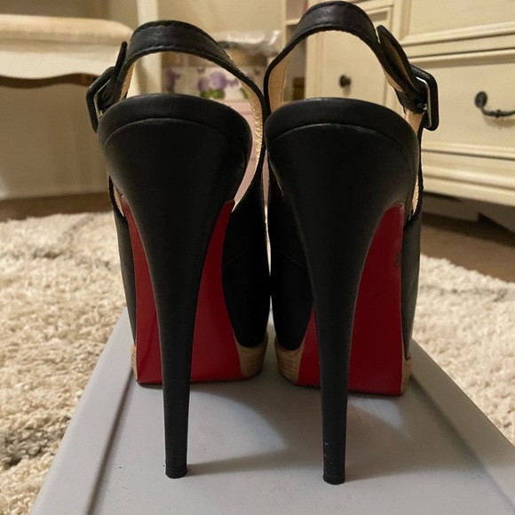 100% authentic Christian Louboutin black leather slingbacks! - Picture 3 of 4
